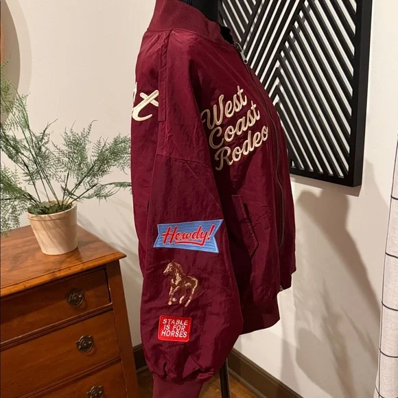 DAVI & DANI West Coast Rodeo Jacket - Wine & Cream Embroidery w/ patches medium - Picture 3 of 16
